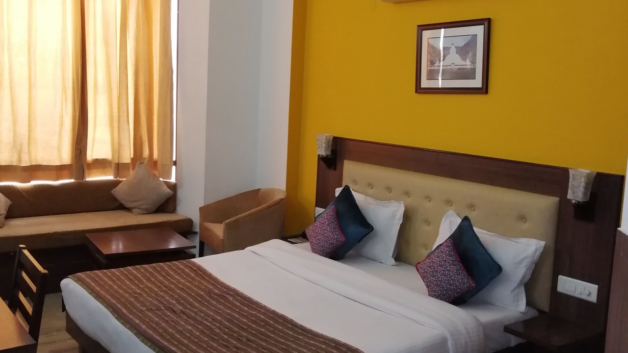 Photo of Bedroom in Karol Bagh