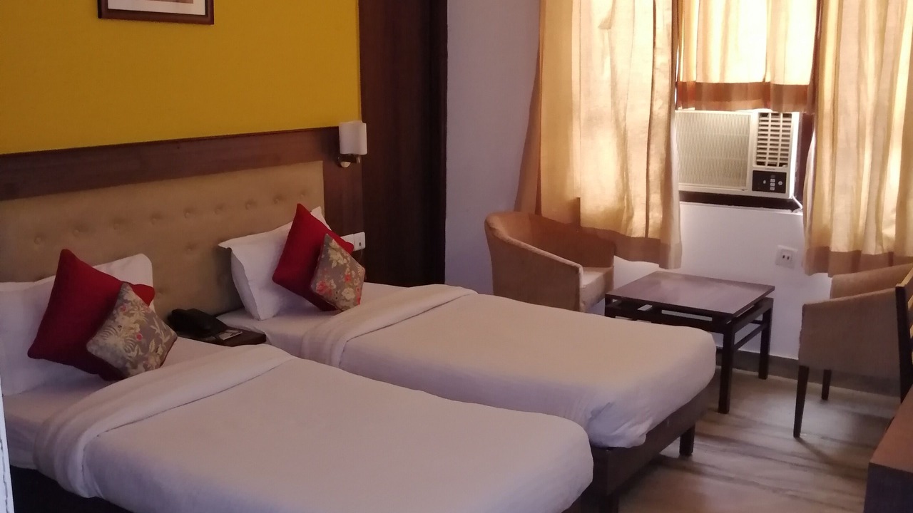 Photo of Bedroom in Karol Bagh