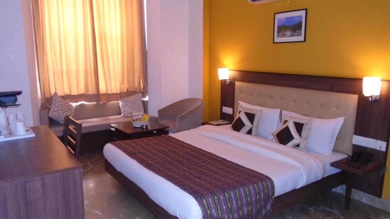 Photo of Bedroom in Karol Bagh