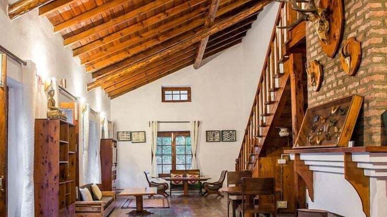 Photo of Livingroom in Bhimtal