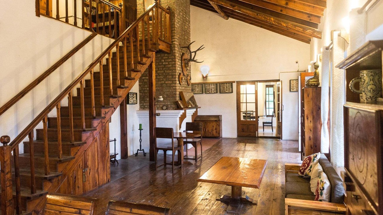 Photo of Livingroom in Bhimtal