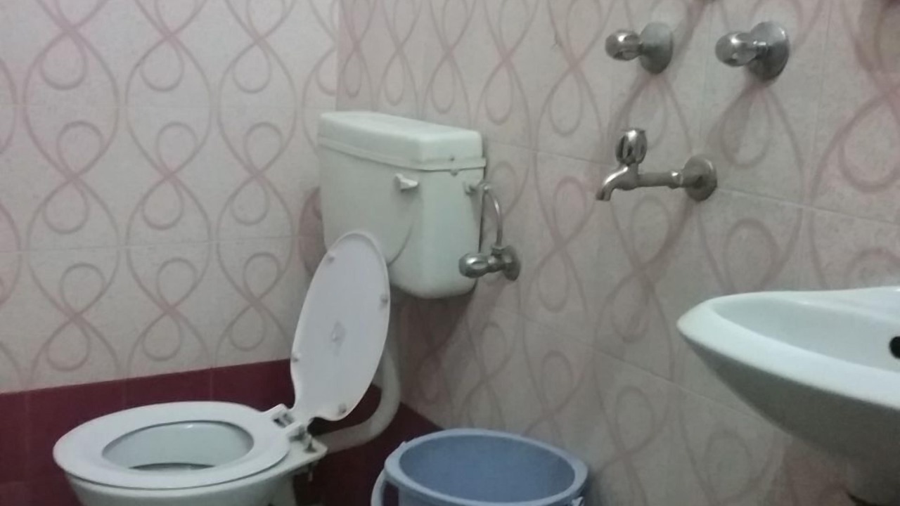 Photo of Bathroom in Varanasi