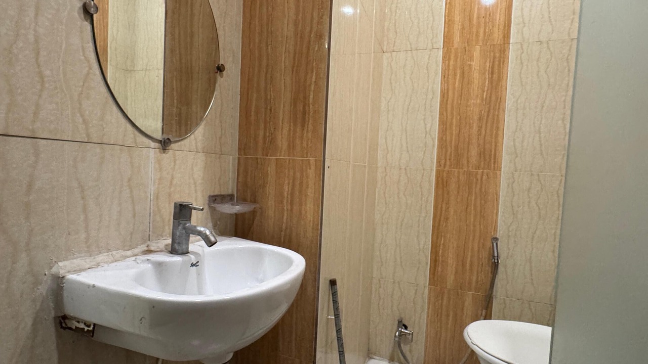Photo of Bathroom in Varanasi