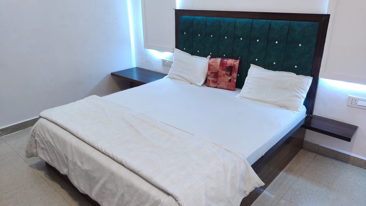Photo of Bedroom in Shri Madhopur