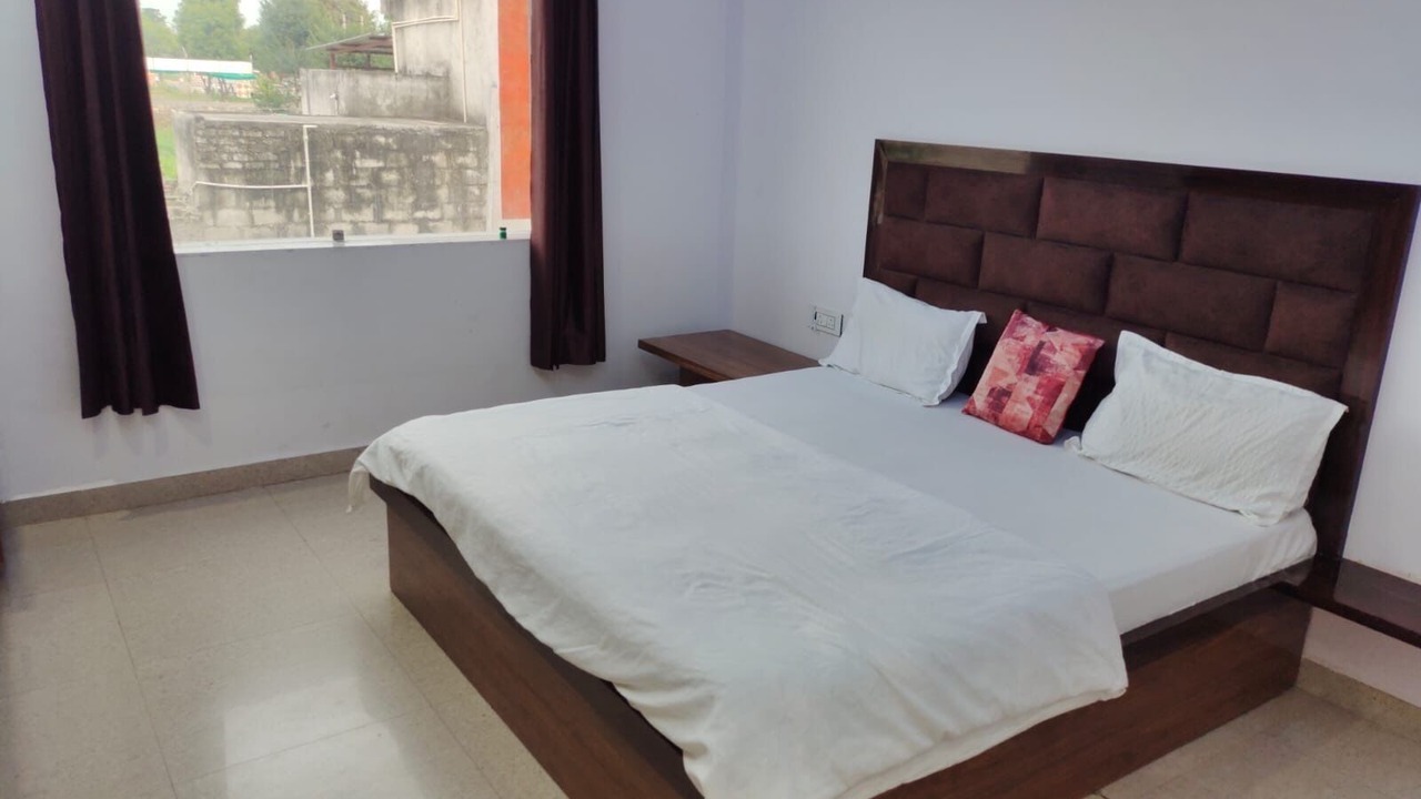 Photo of Bedroom in Shri Madhopur