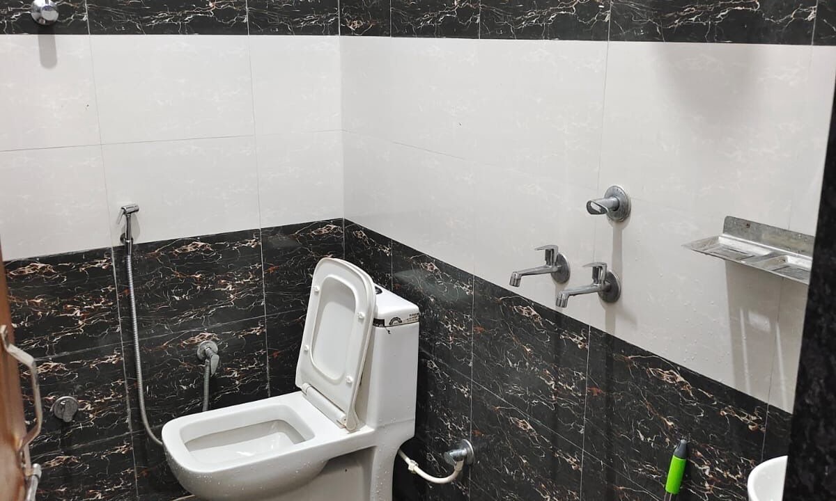 Photo of Bathroom in Shri Madhopur