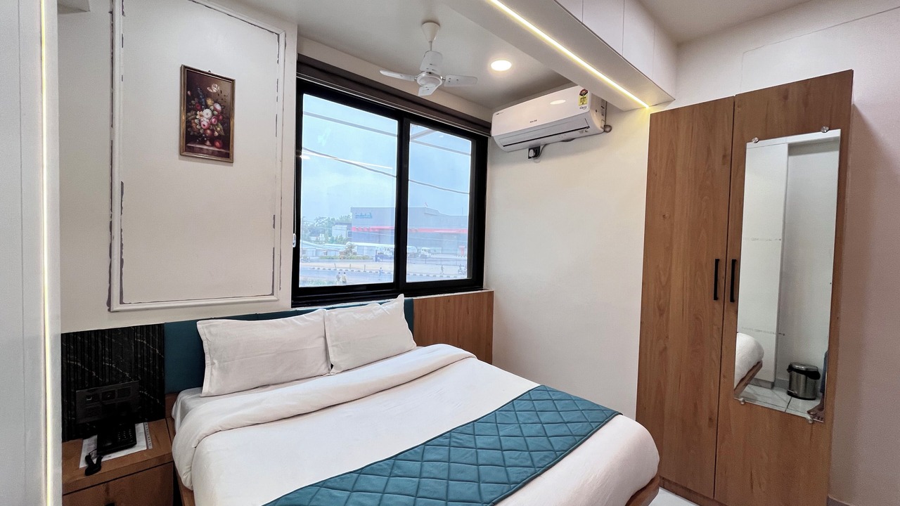 Photo of Bedroom in Waghoriya