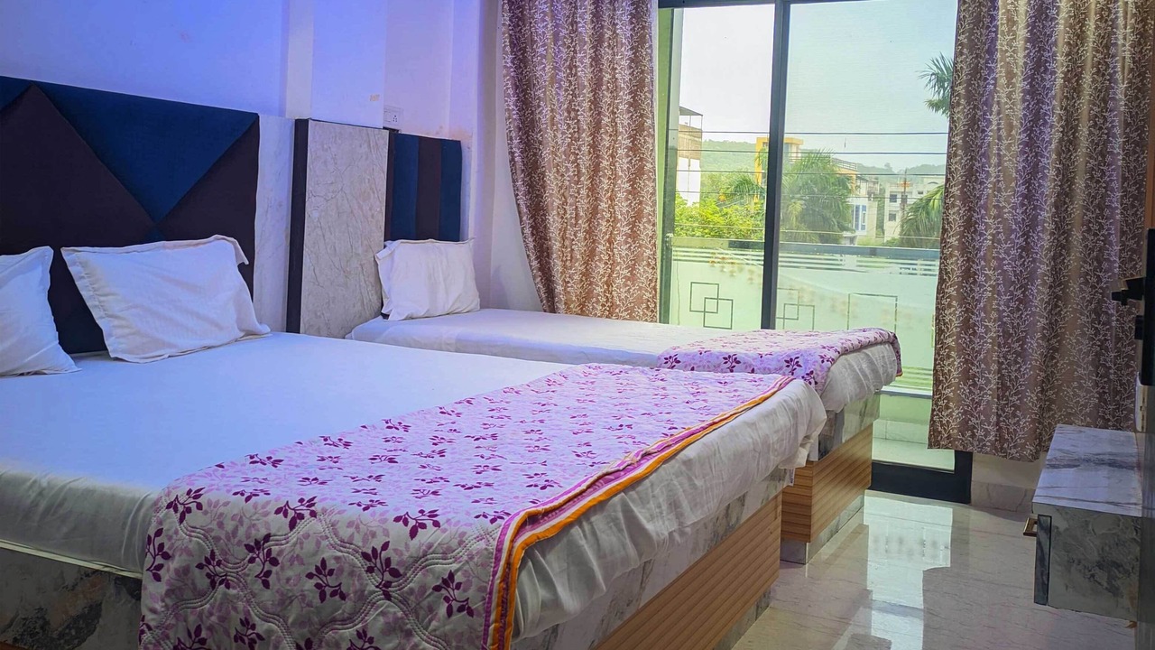 Photo of Bedroom in Omkareshwar