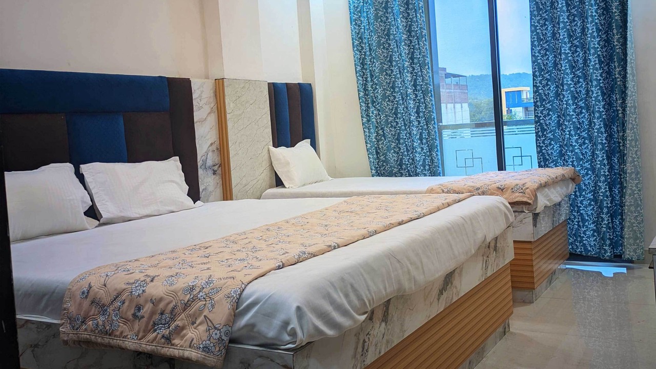 Photo of Bedroom in Omkareshwar