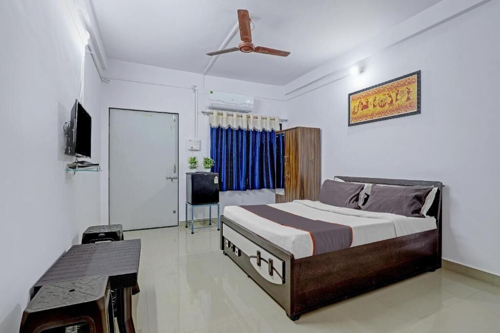 Photo of Bedroom in Rajpipla