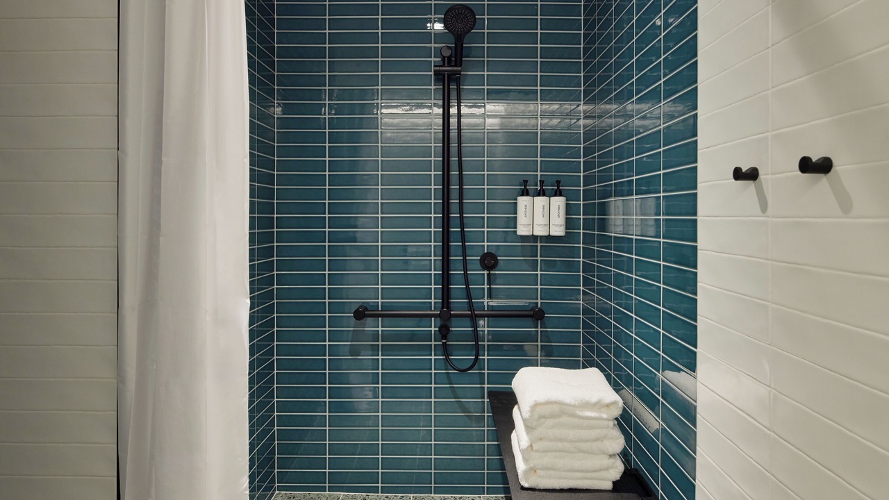 Photo of Bathroom in Haymarket