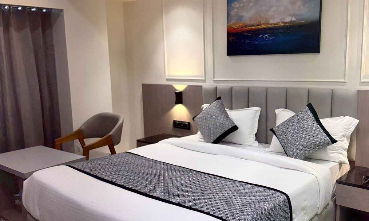 Photo of Bedroom in Thaltej