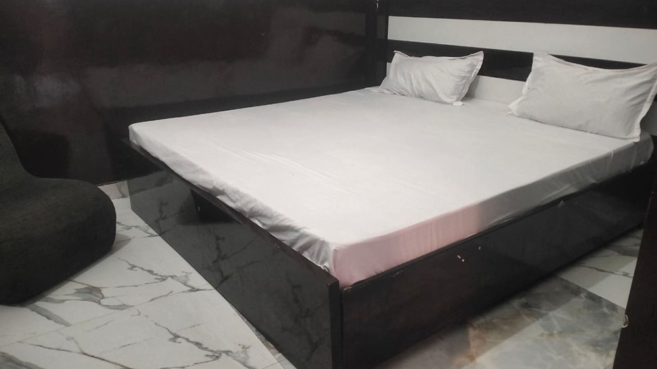 Photo of Bedroom in Meerut
