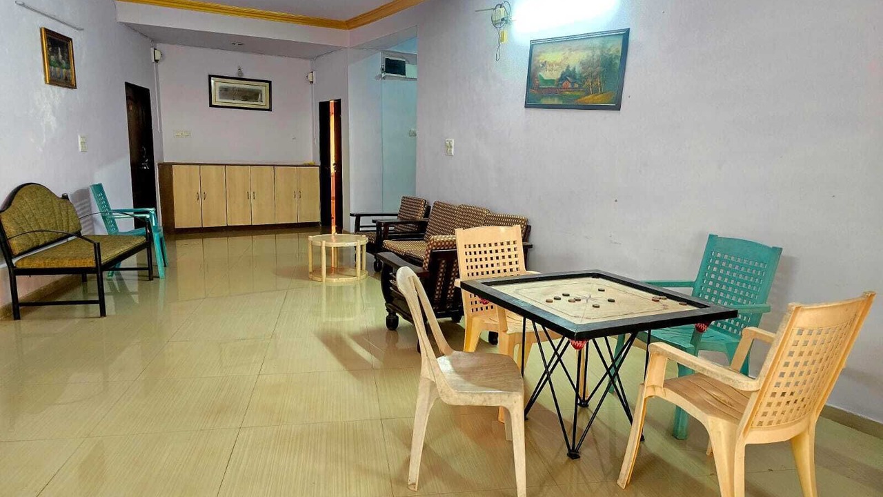 Photo of Livingroom in Bhilar
