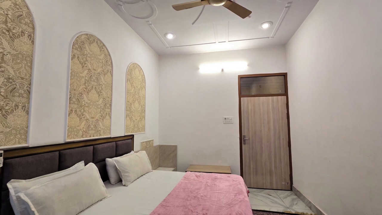 Photo of Bedroom in Mathura