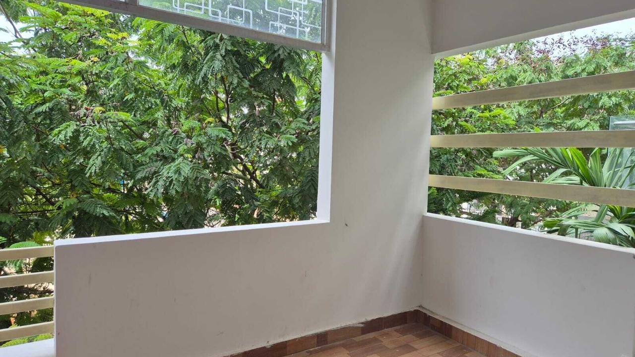 Photo of Patio Balcony in Manapakkam