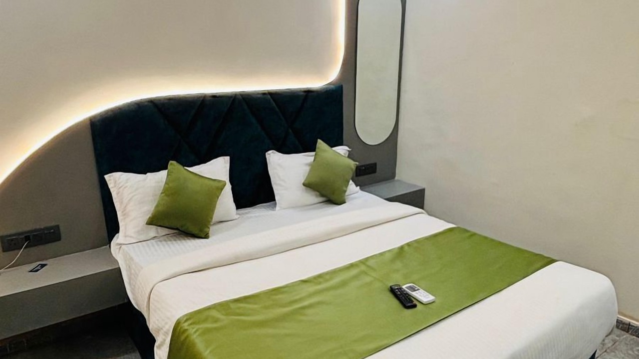 Photo of Bedroom in Ahmedabad