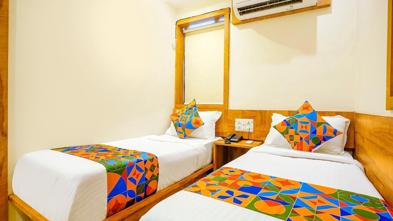 Photo of Bedroom in Prabhadevi