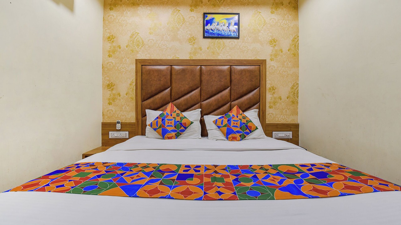Photo of Bedroom in Navrangpura