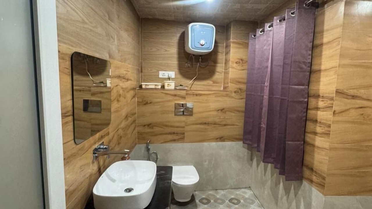 Photo of Bathroom in Vrindavan