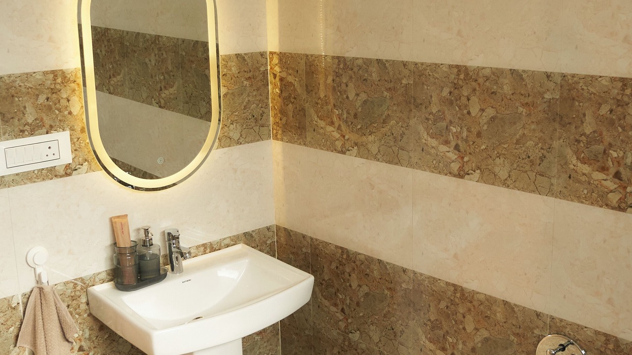 Photo of Bathroom in Banjar
