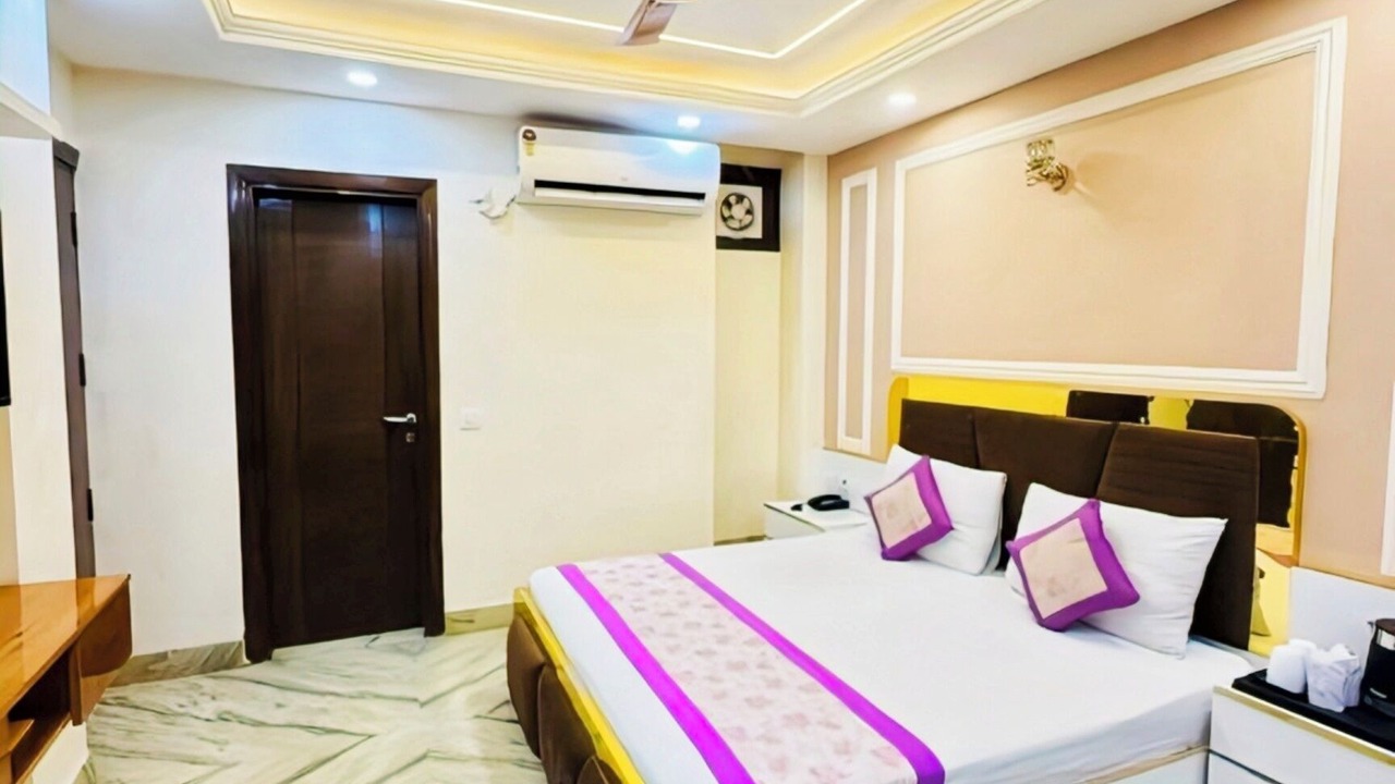 Photo of Bedroom in Jangpura
