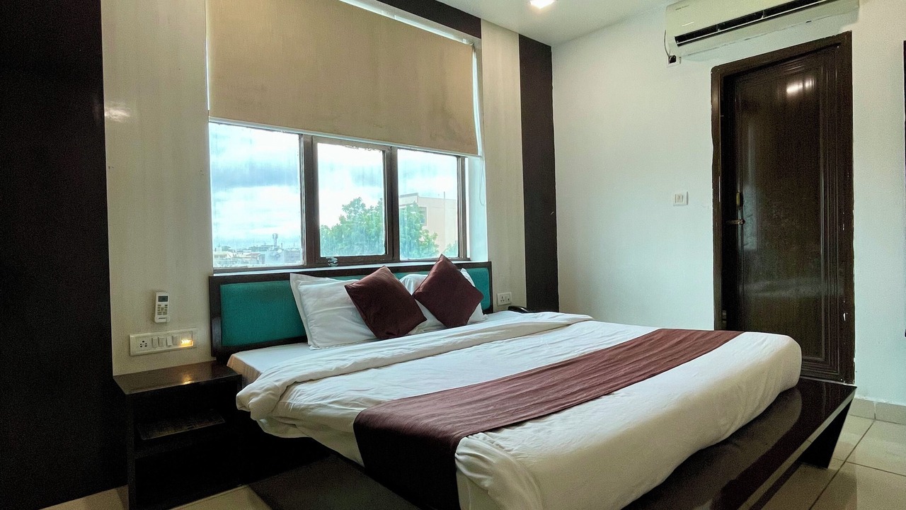 Photo of Bedroom in Bhopal