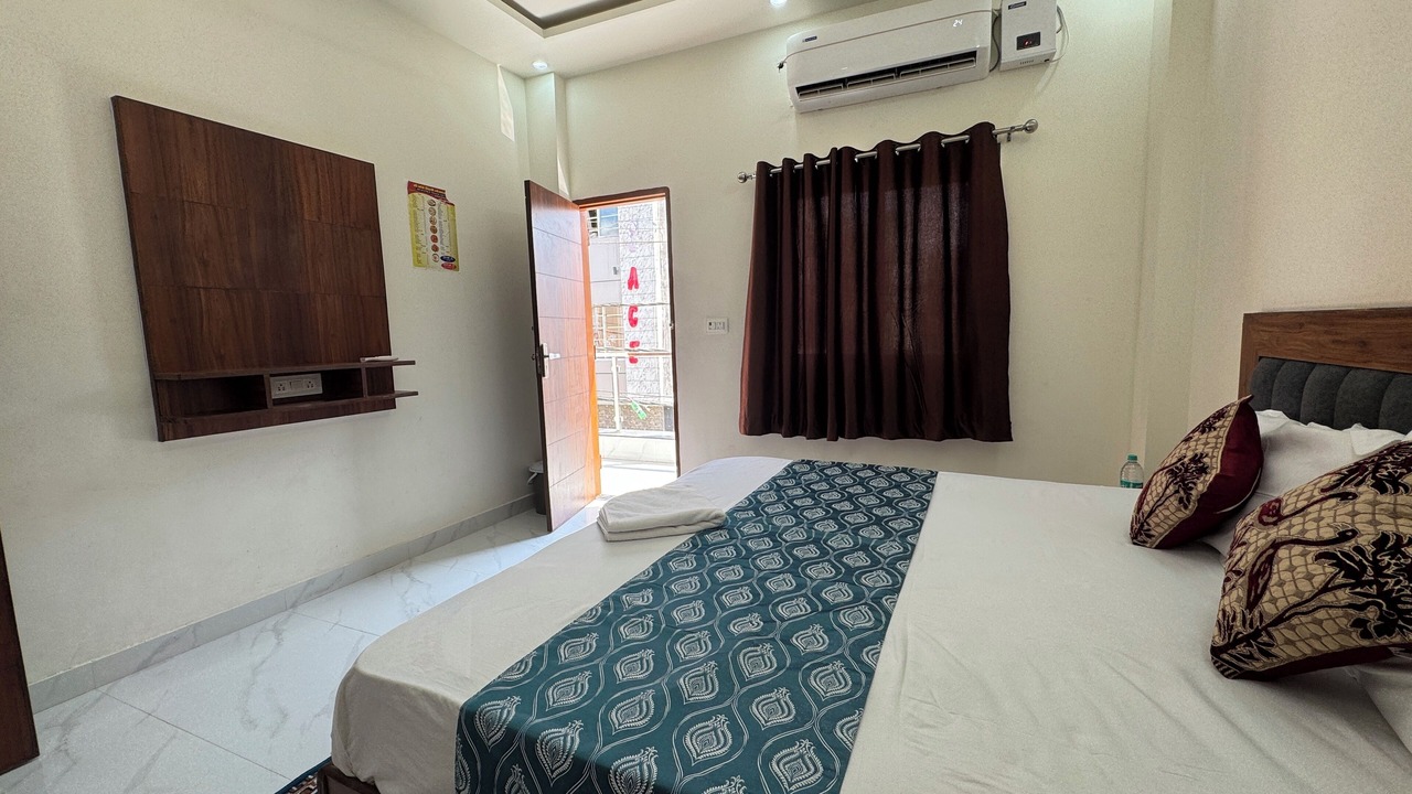 Photo of Patio Balcony in Vrindavan