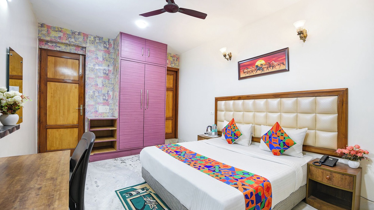 Photo of Bedroom in DLF City