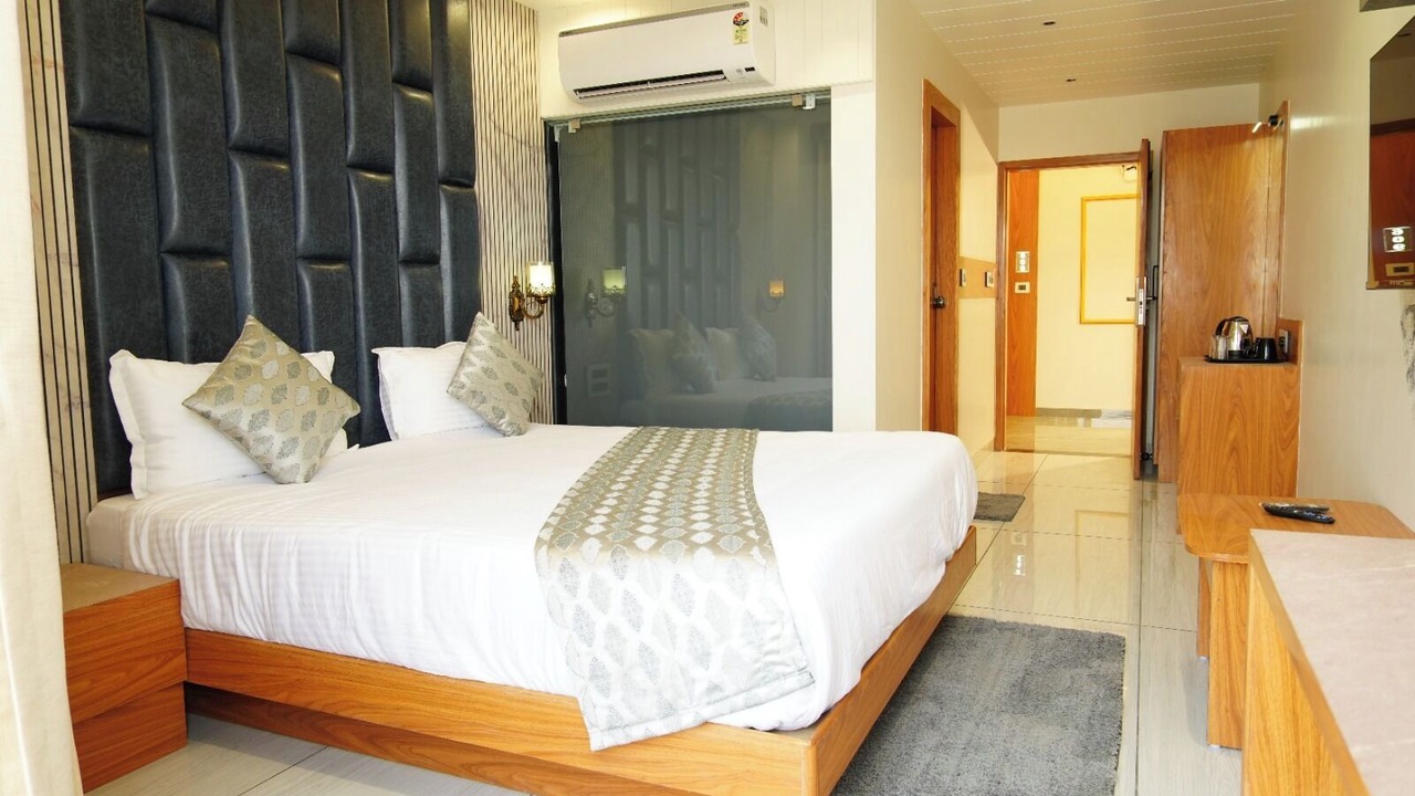 Photo of Bedroom in Ahmedabad