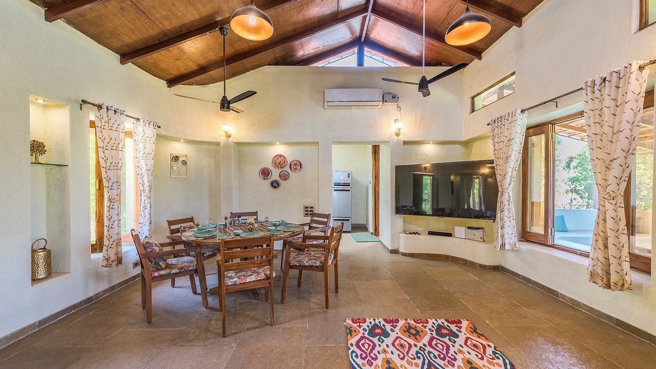 Photo of Livingroom in Wadgaon