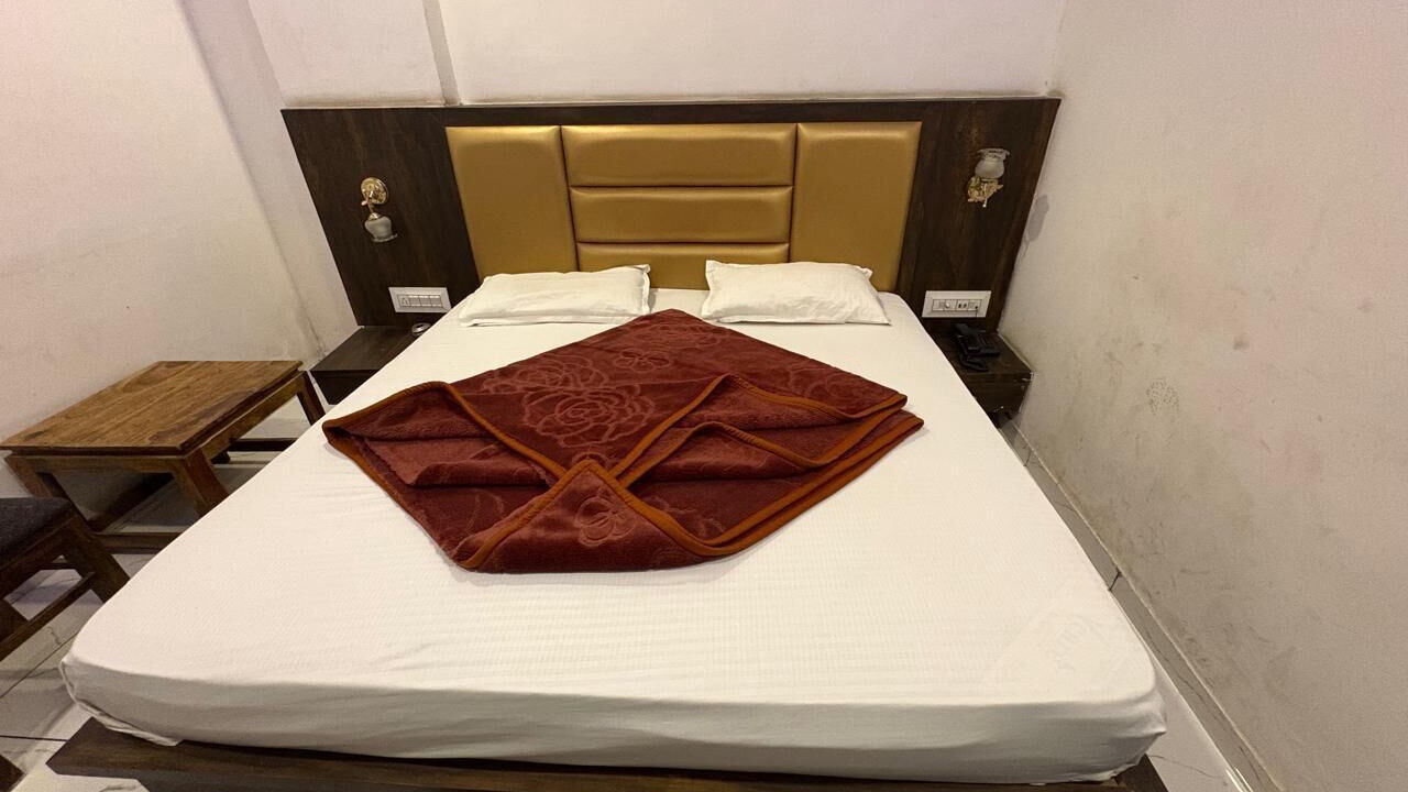 Photo of Bedroom in Abu Road