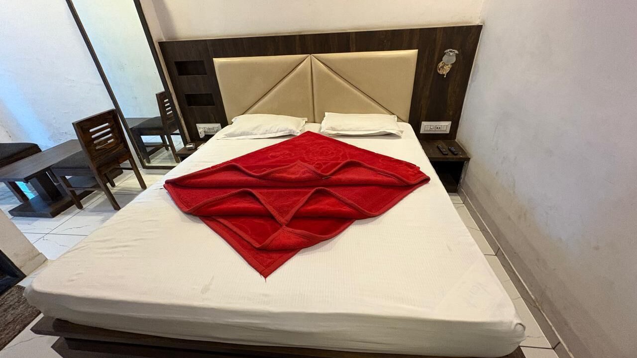 Photo of Bedroom in Abu Road