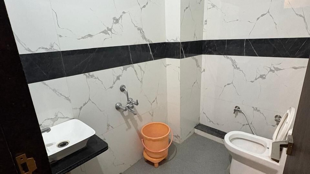 Photo of Bathroom in Abu Road