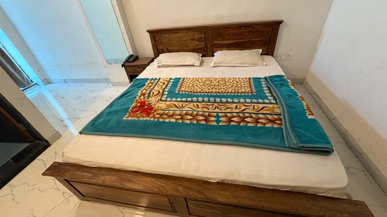 Photo of Bedroom in Abu Road