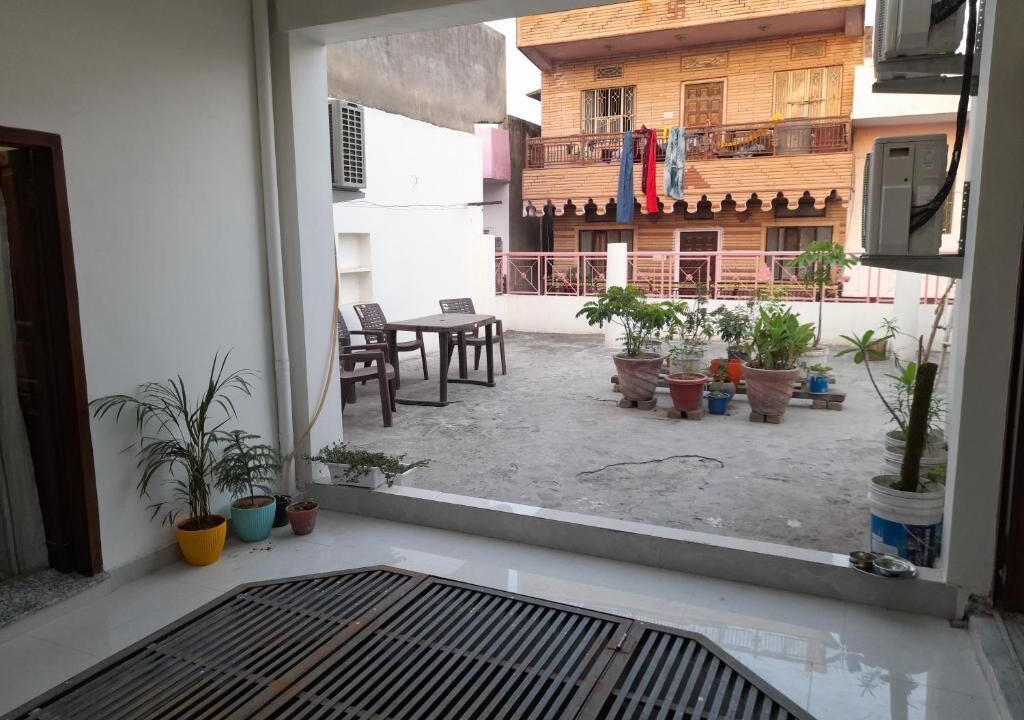 Photo of Patio Balcony in Pink City