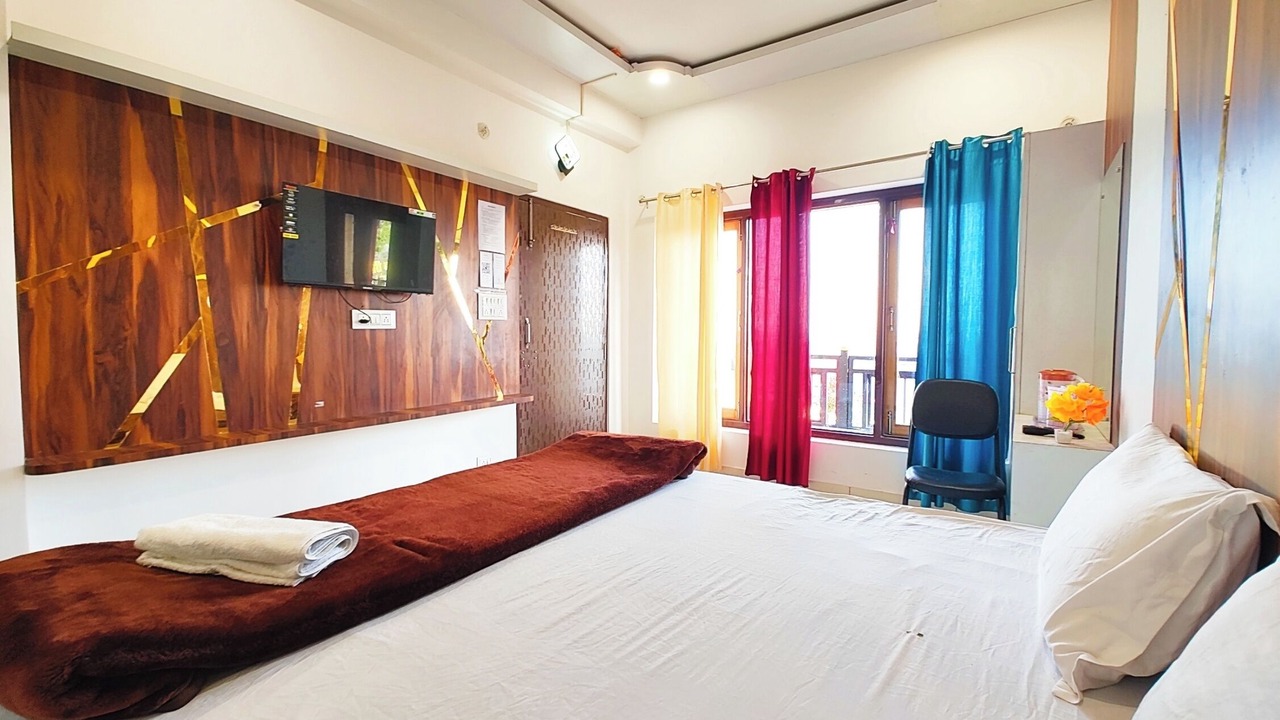 Photo of Bedroom in Nainital
