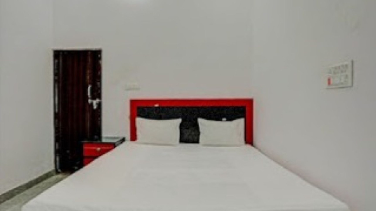 Photo of Bedroom in Karhal