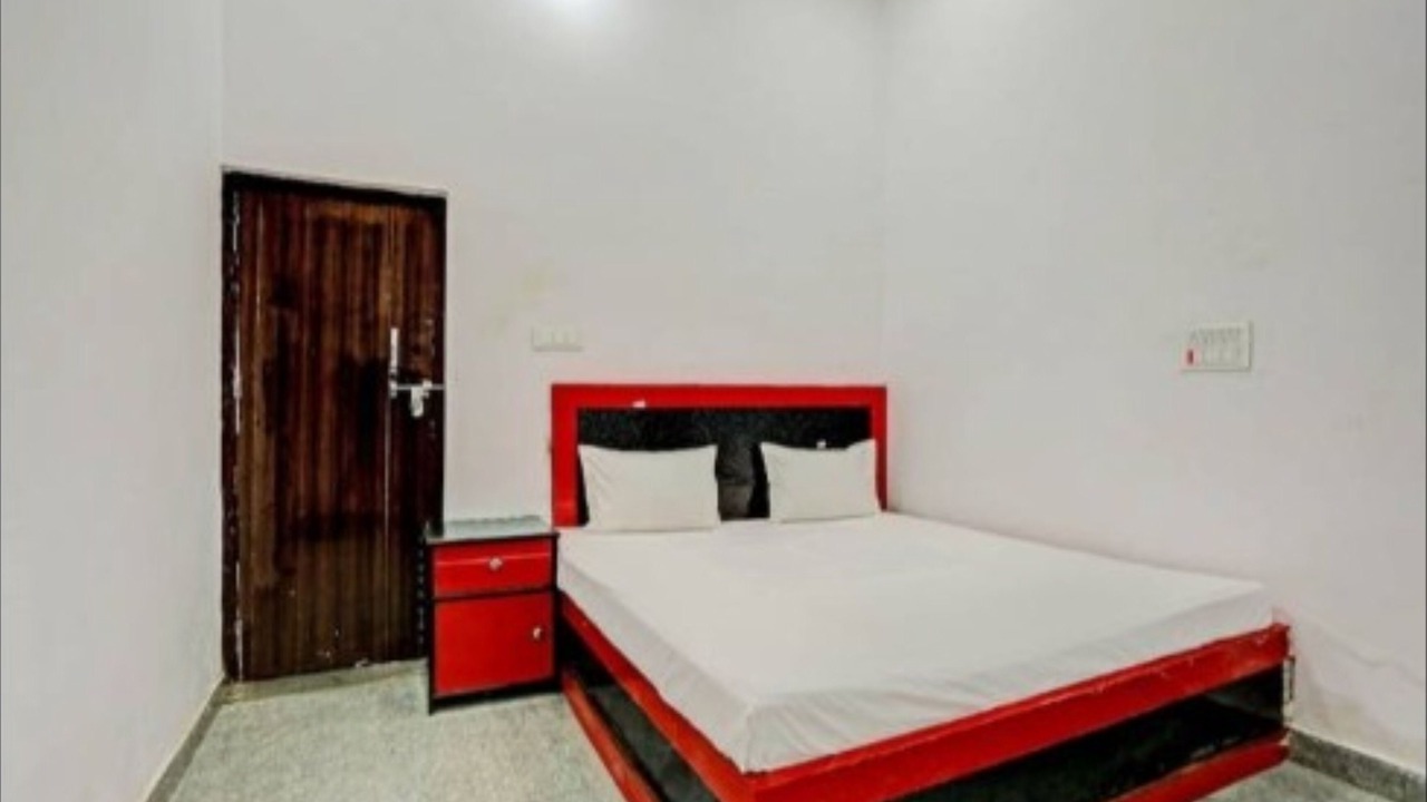 Photo of Bedroom in Karhal