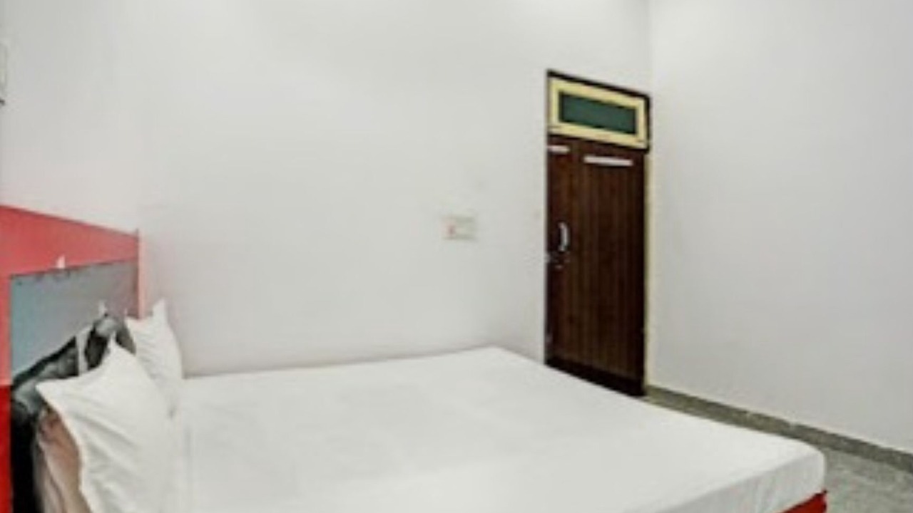 Photo of Bedroom in Karhal
