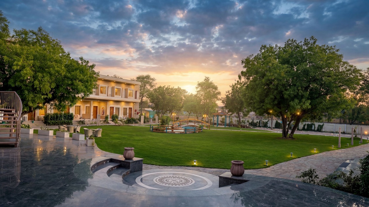 Photo of Outdoor in Mathura