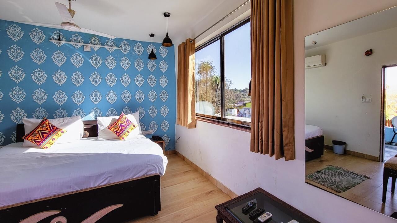 Photo of Bedroom in Mount Abu