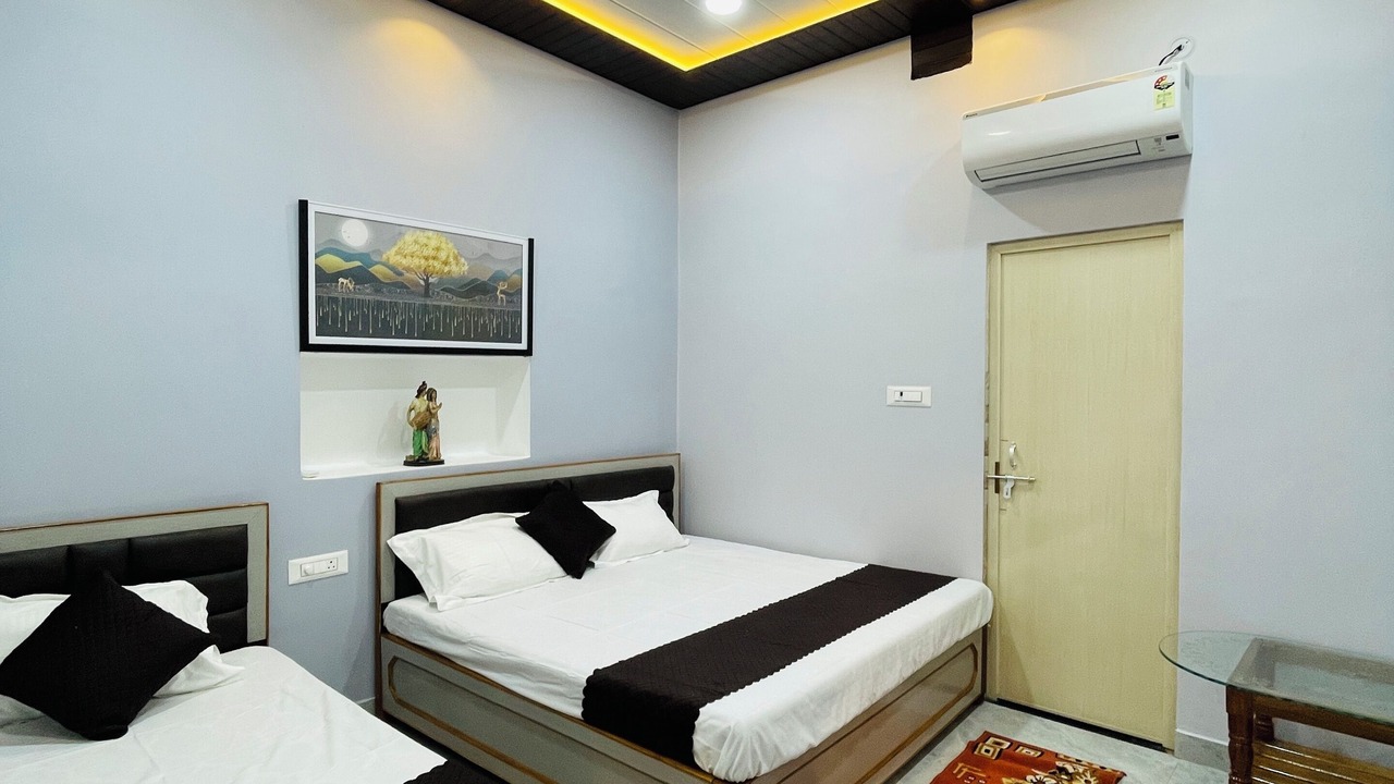 Photo of Bedroom in Varanasi