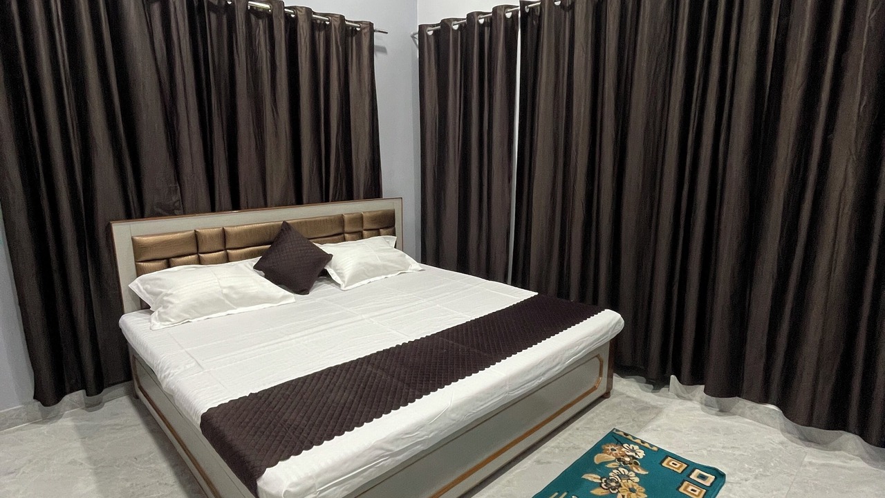 Photo of Bedroom in Varanasi
