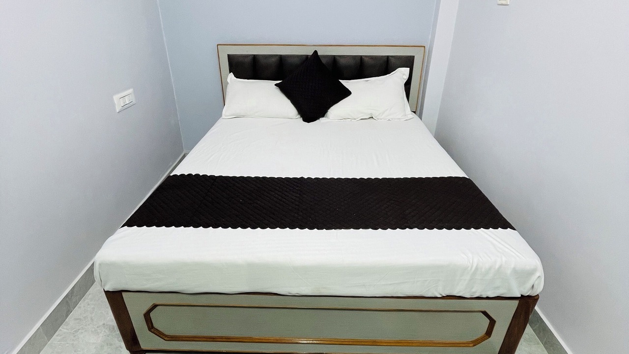 Photo of Bedroom in Varanasi