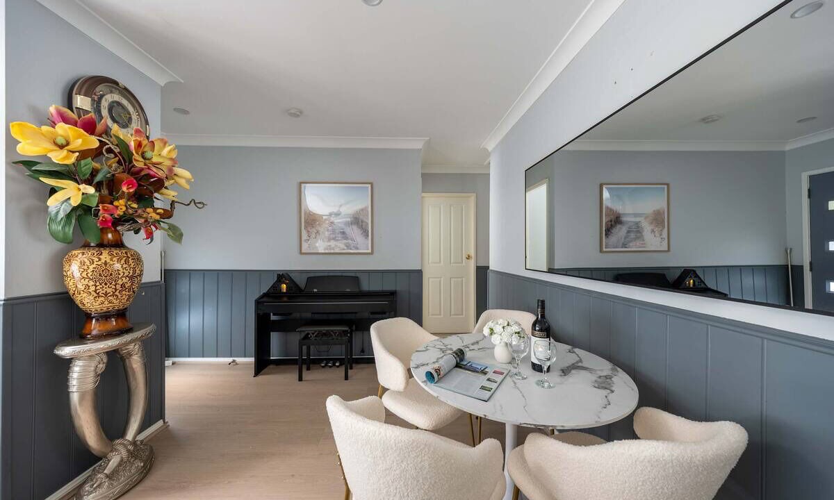 Photo of Livingroom in Ingleburn