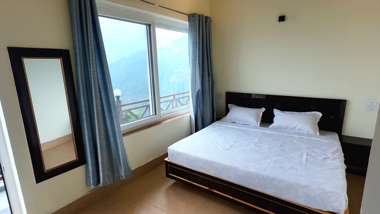 Photo of Patio Balcony in Naina Range