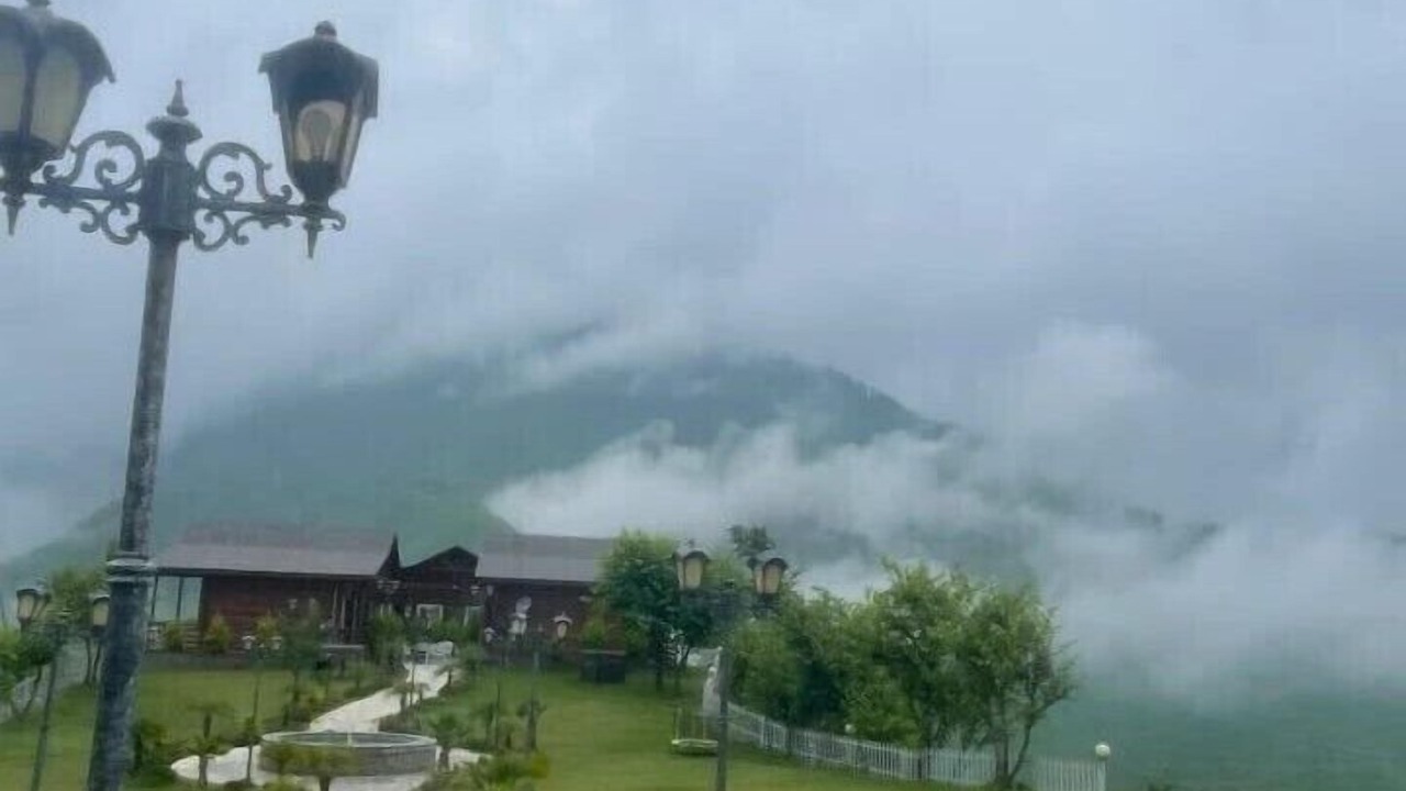 Photo of Patio Balcony in Tehri
