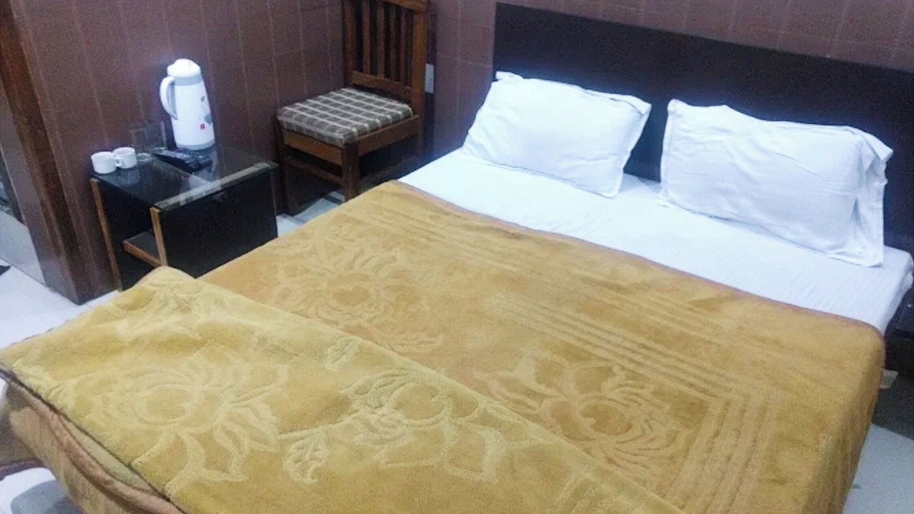 Photo of Bedroom in Mayapur