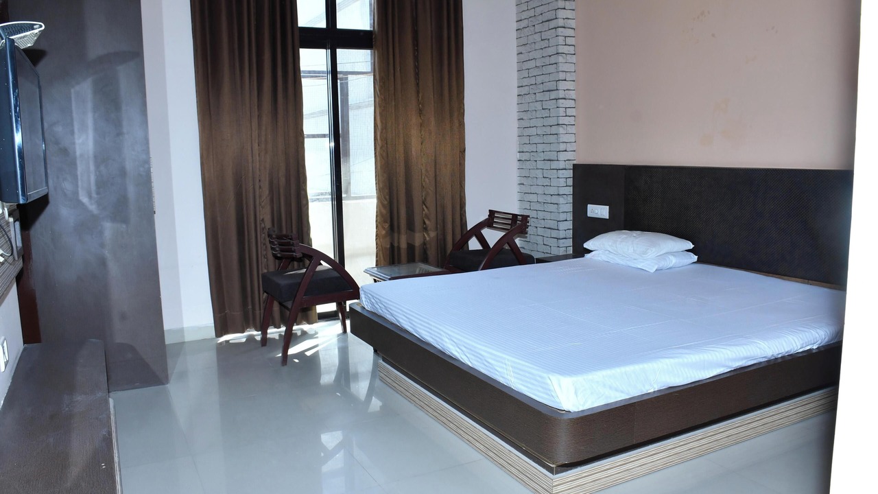 Photo of Bedroom in Sikar